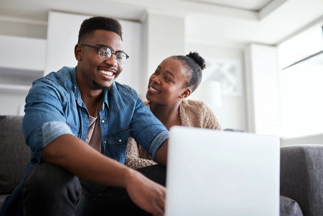 couple on laptop